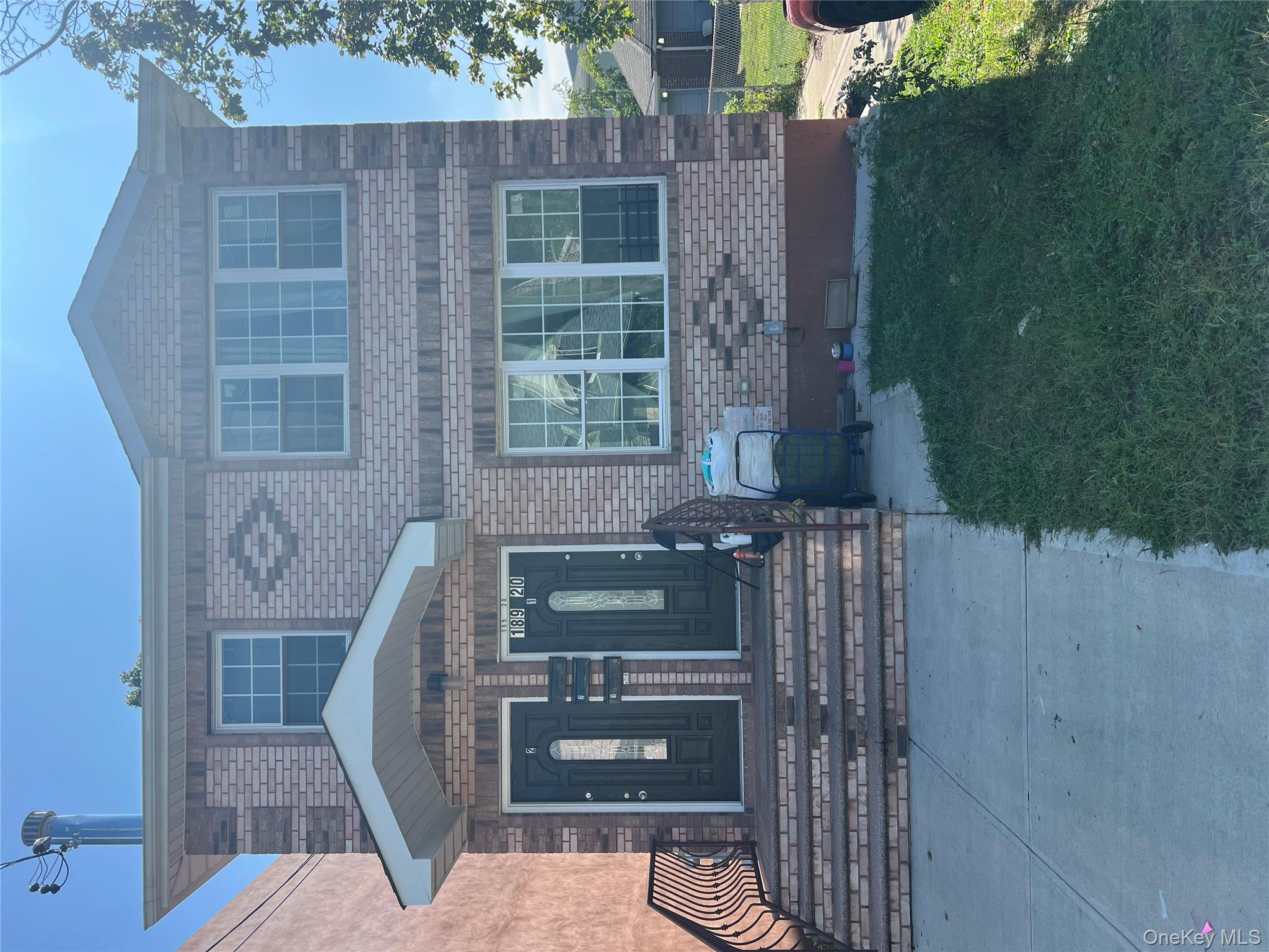 18920 117th Road, Saint Albans, NY 11412