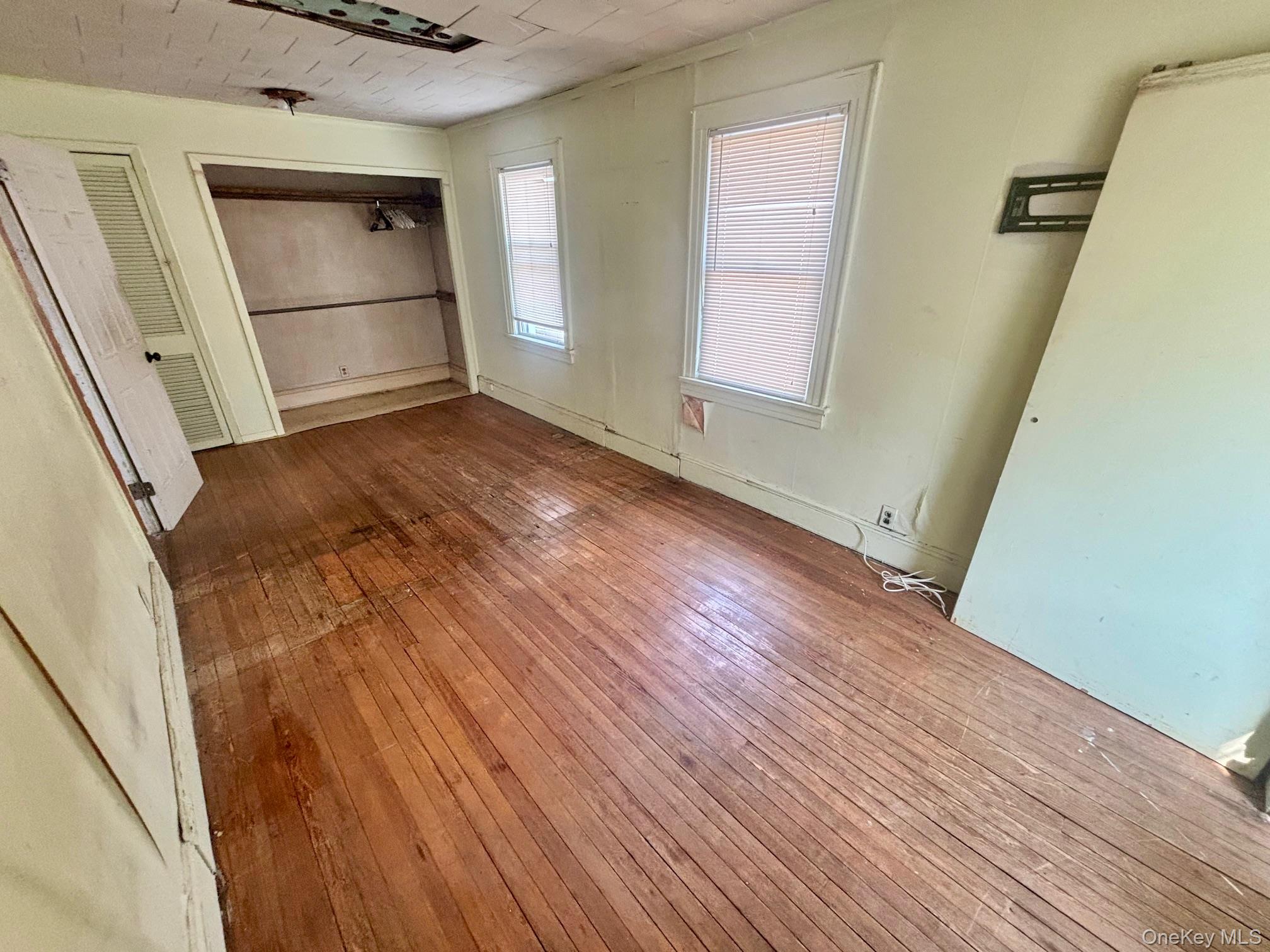 13515 243rd Street, Rosedale, NY 11422