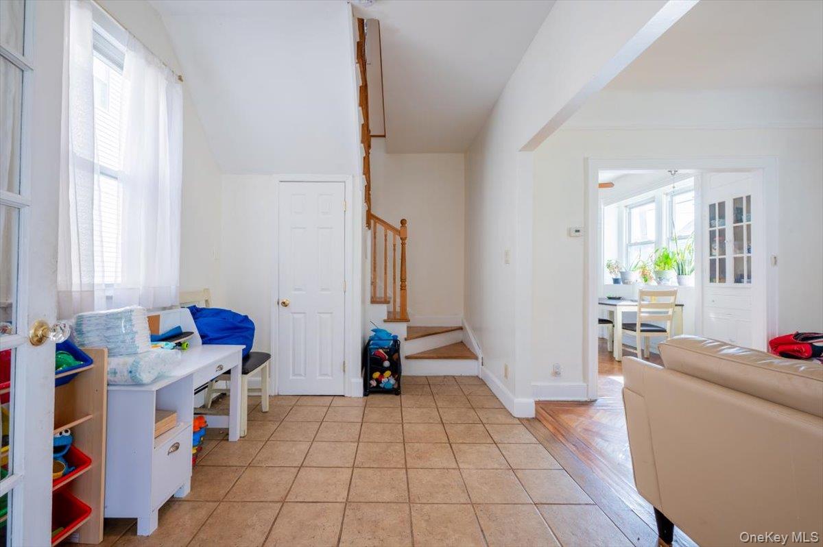 88-19 247 Street, Bellerose, NY 11426