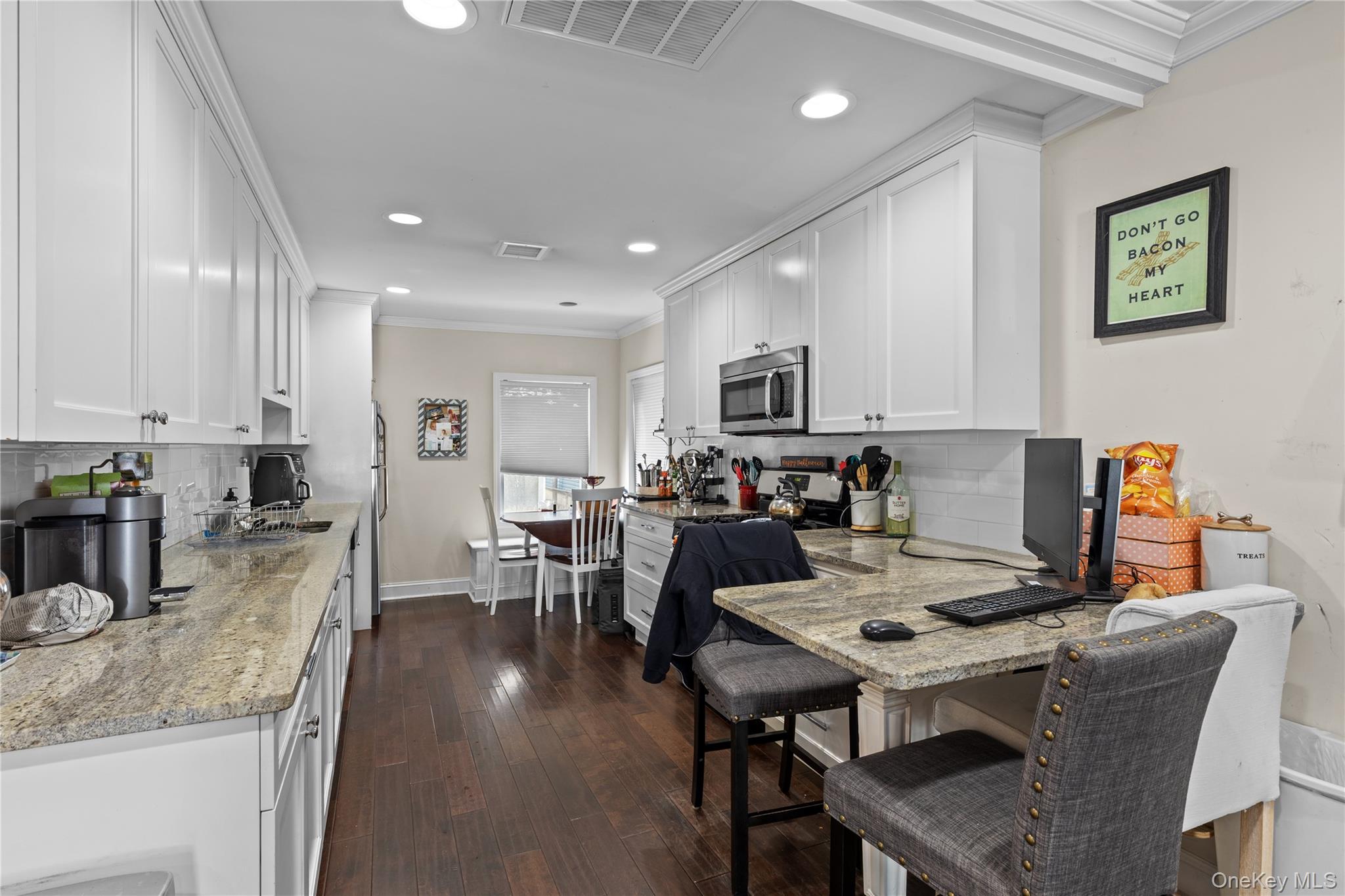 76 Oregon Street, Long Beach, NY 11561