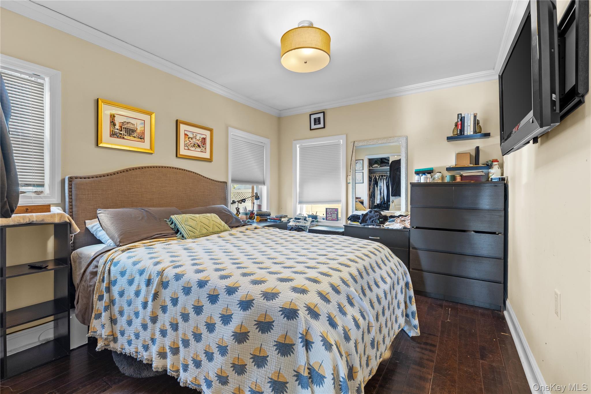 76 Oregon Street, Long Beach, NY 11561