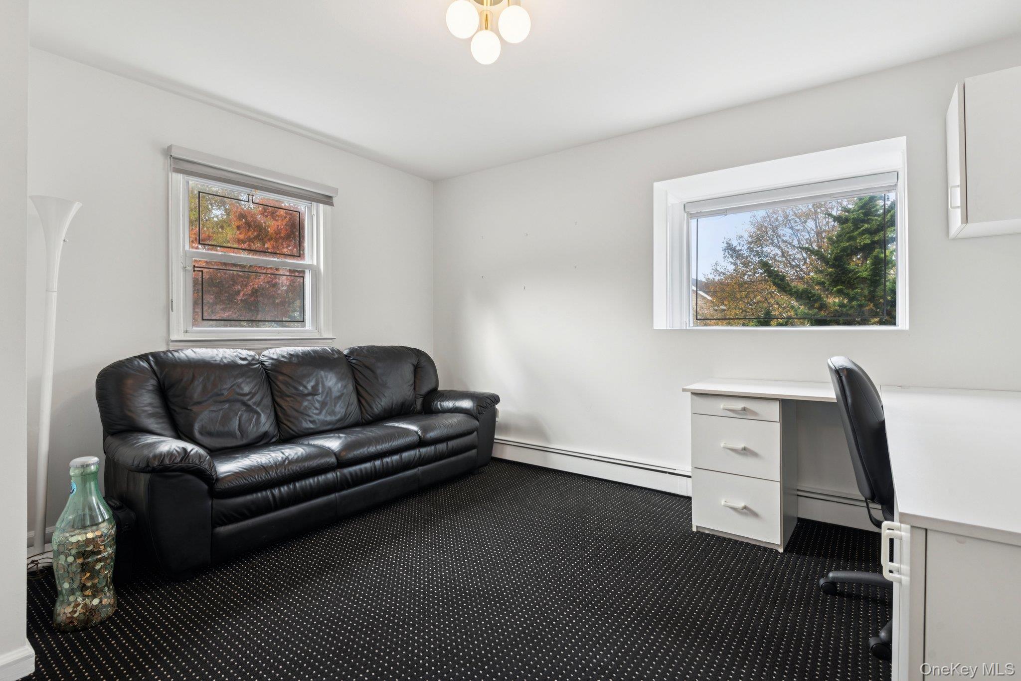 987 S End, Woodmere, NY 11598