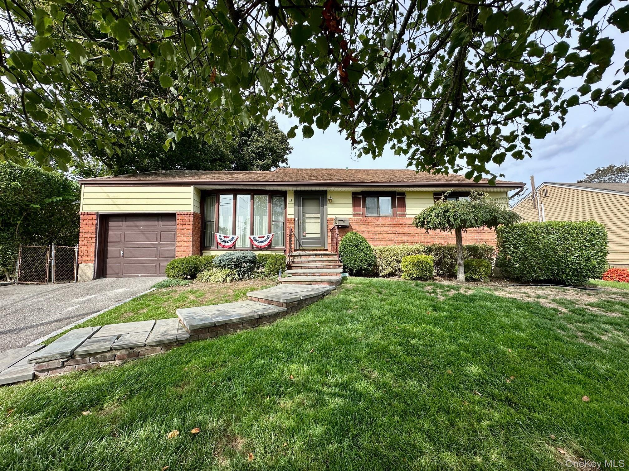 15 Sheli Drive, Old Bethpage, NY 11804