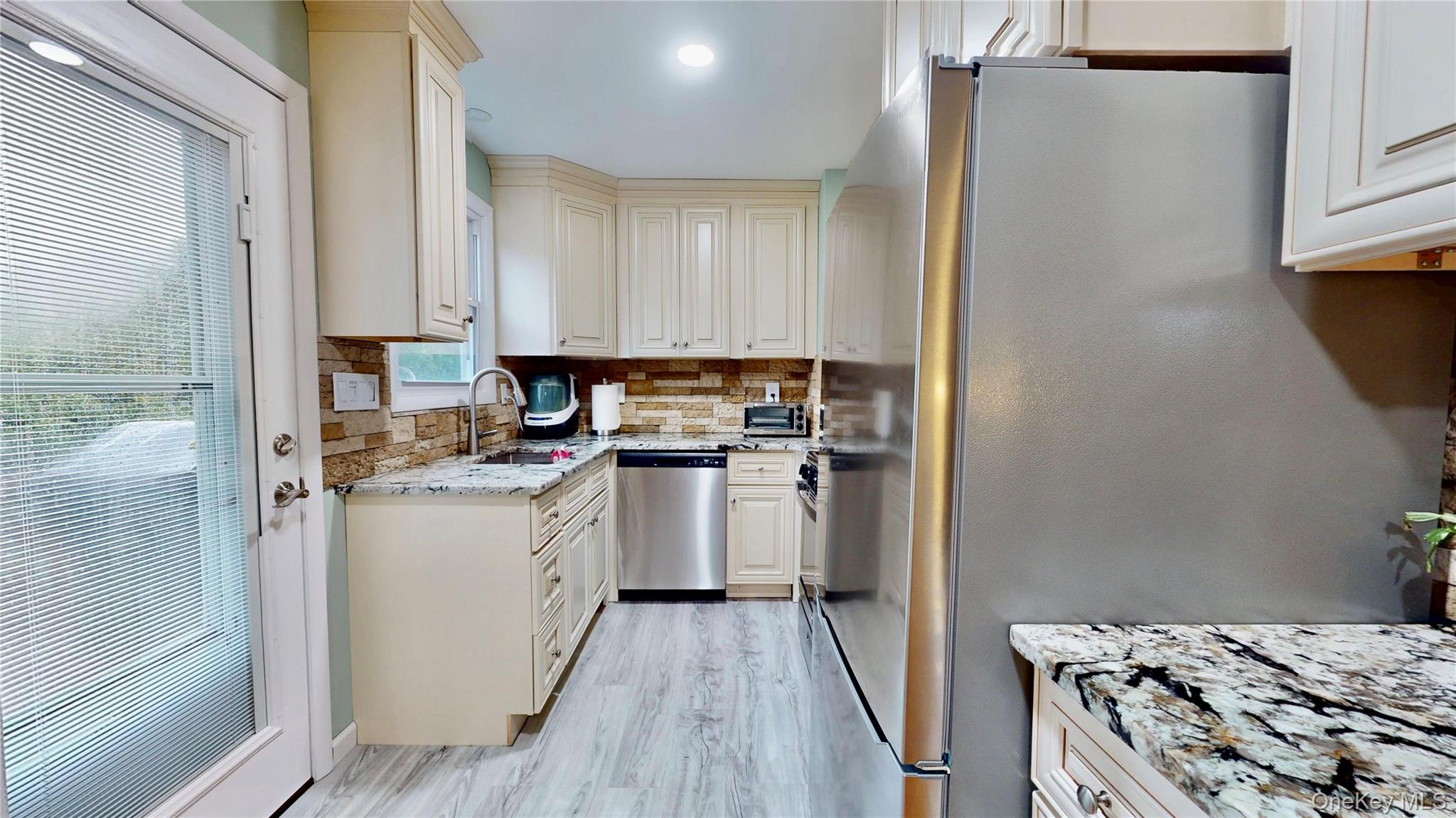 93 Highway Avenue, Congers, NY 10920