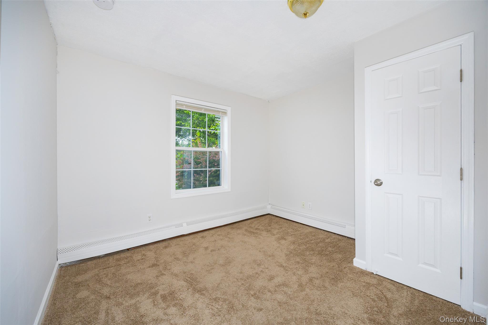 15 Pond Street, Poughkeepsie, NY 12603