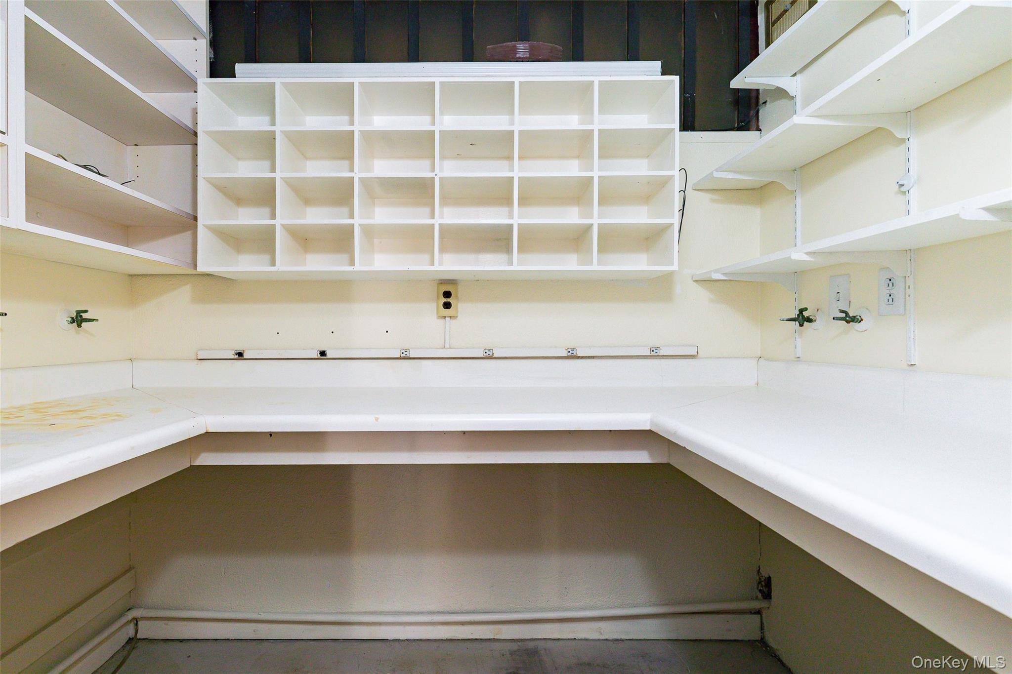 7 Ferris Lane, Poughkeepsie, NY 12601