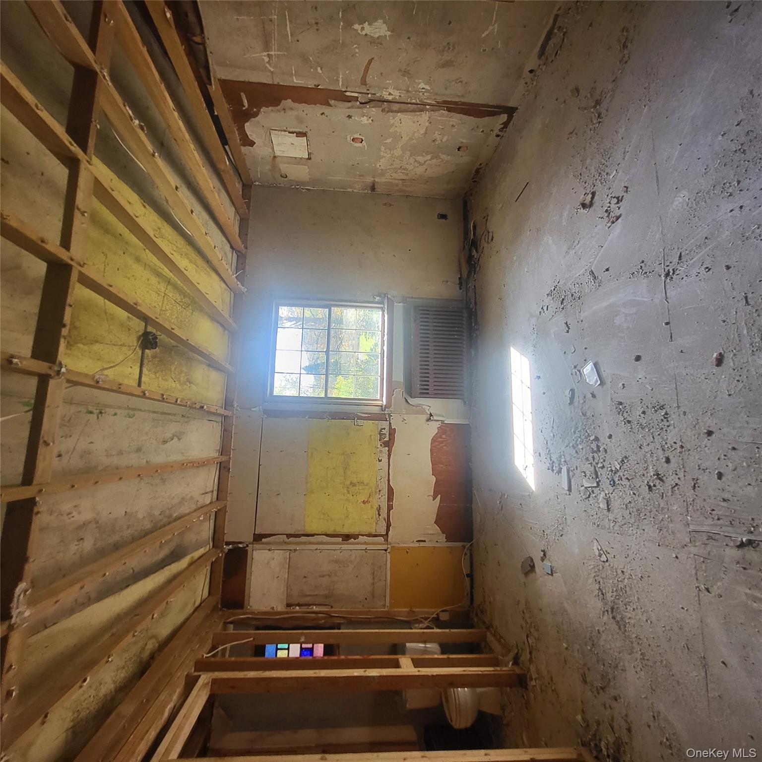 37 Friendship Manor Road, Pine Hill, NY 12465