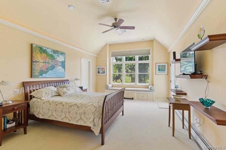 43 Hill Street, Wading River, NY 11792