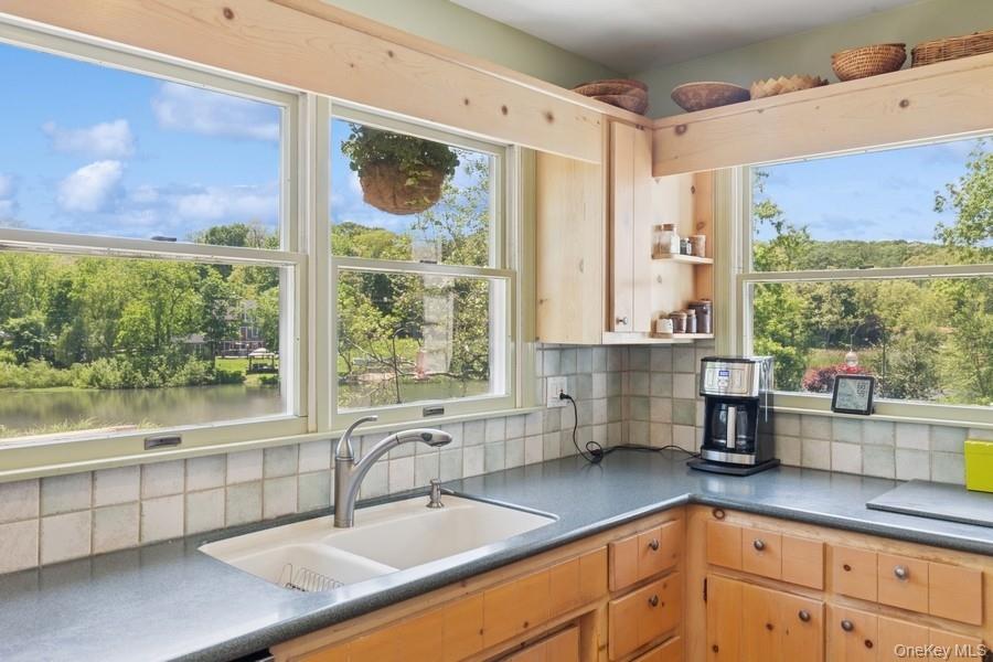 43 Hill Street, Wading River, NY 11792