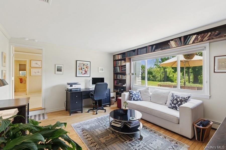 43 Hill Street, Wading River, NY 11792