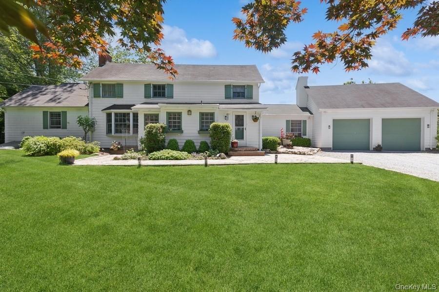 43 Hill Street, Wading River, NY 11792