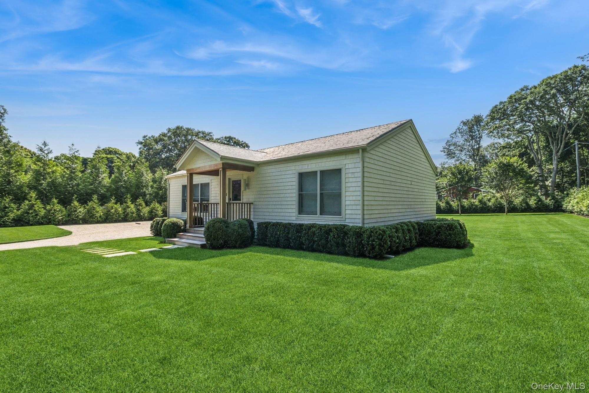 96 Town Lane, East Hampton, NY 11937