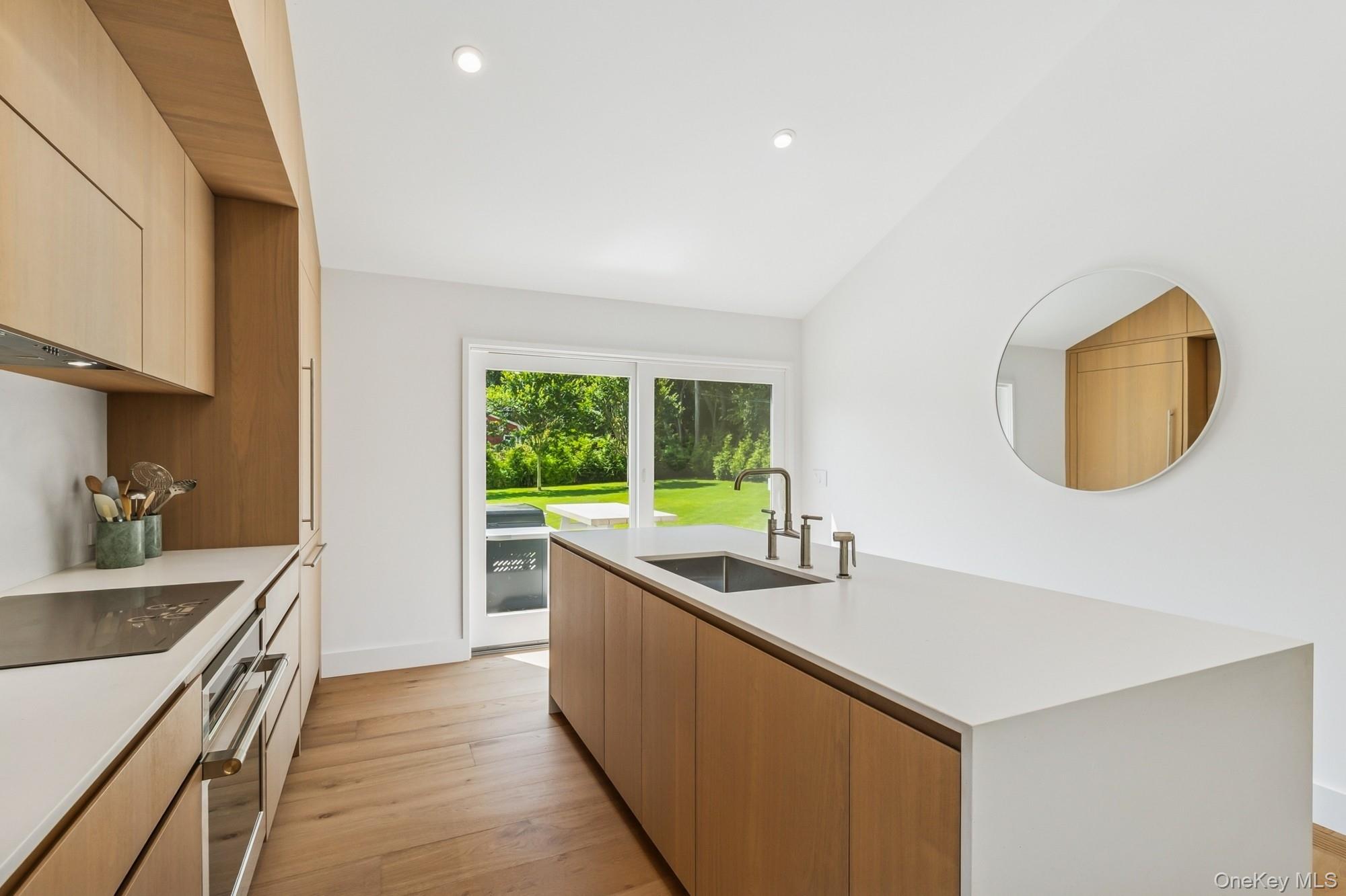 96 Town Lane, East Hampton, NY 11937