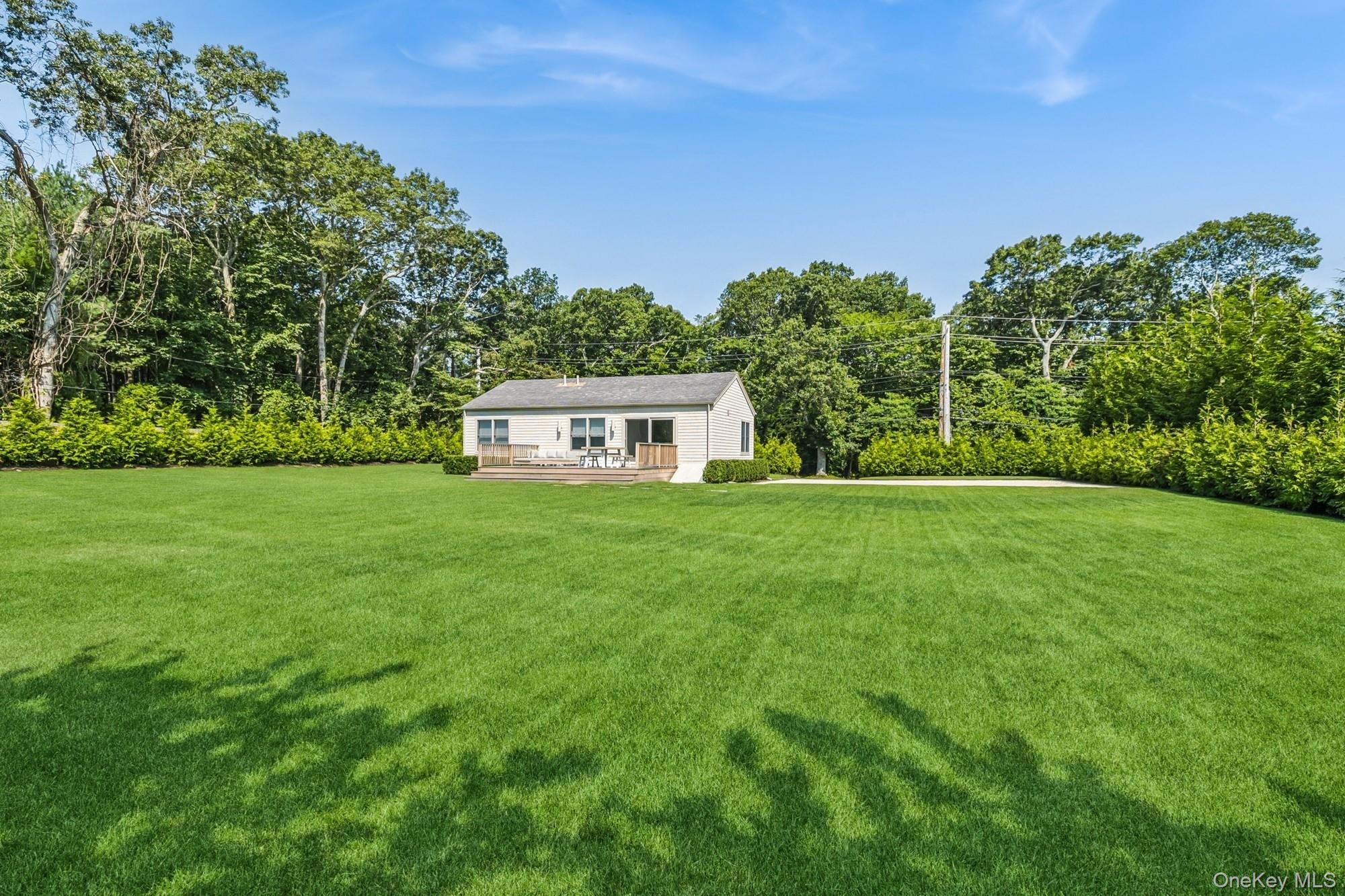 96 Town Lane, East Hampton, NY 11937