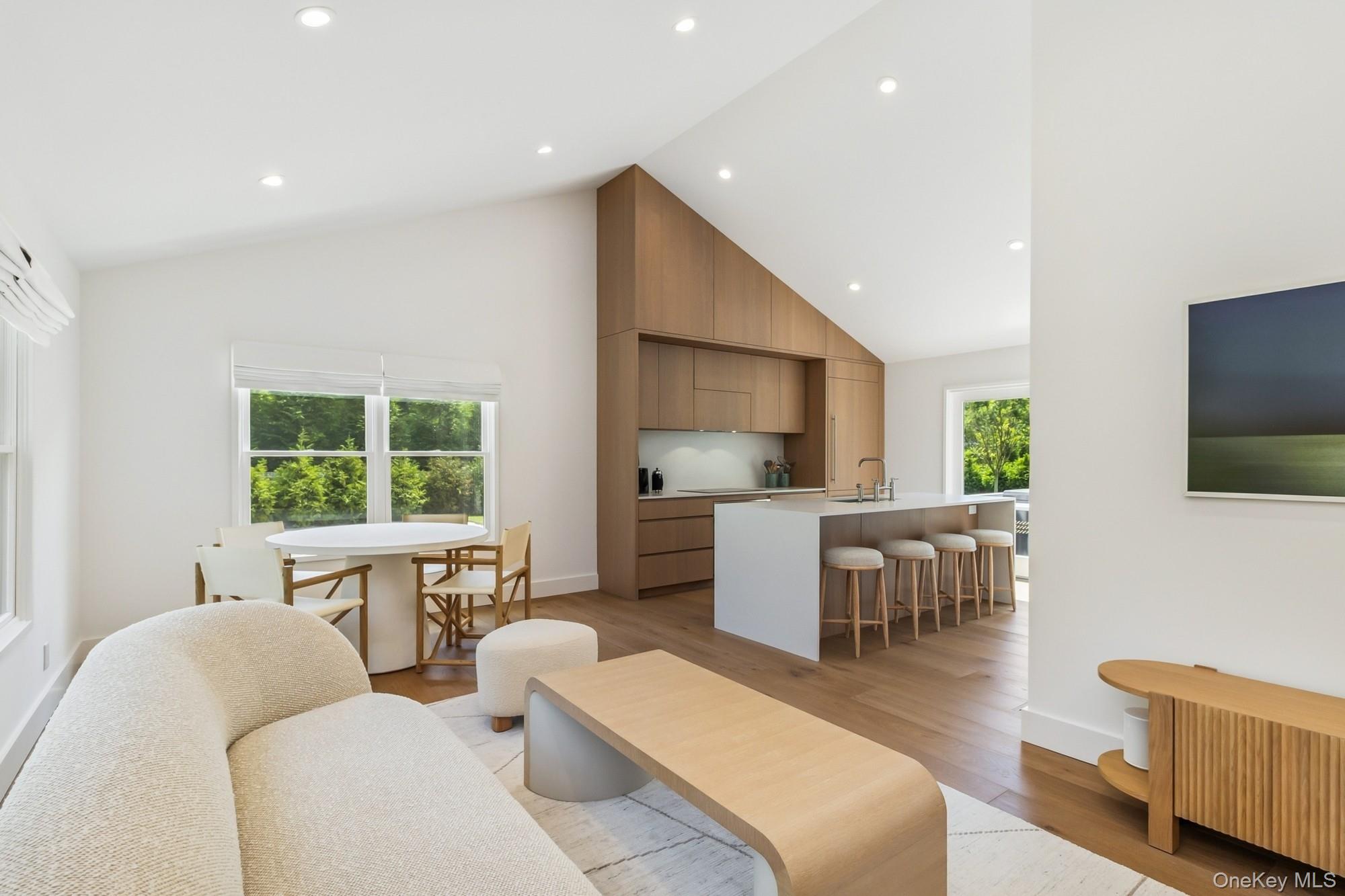 96 Town Lane, East Hampton, NY 11937