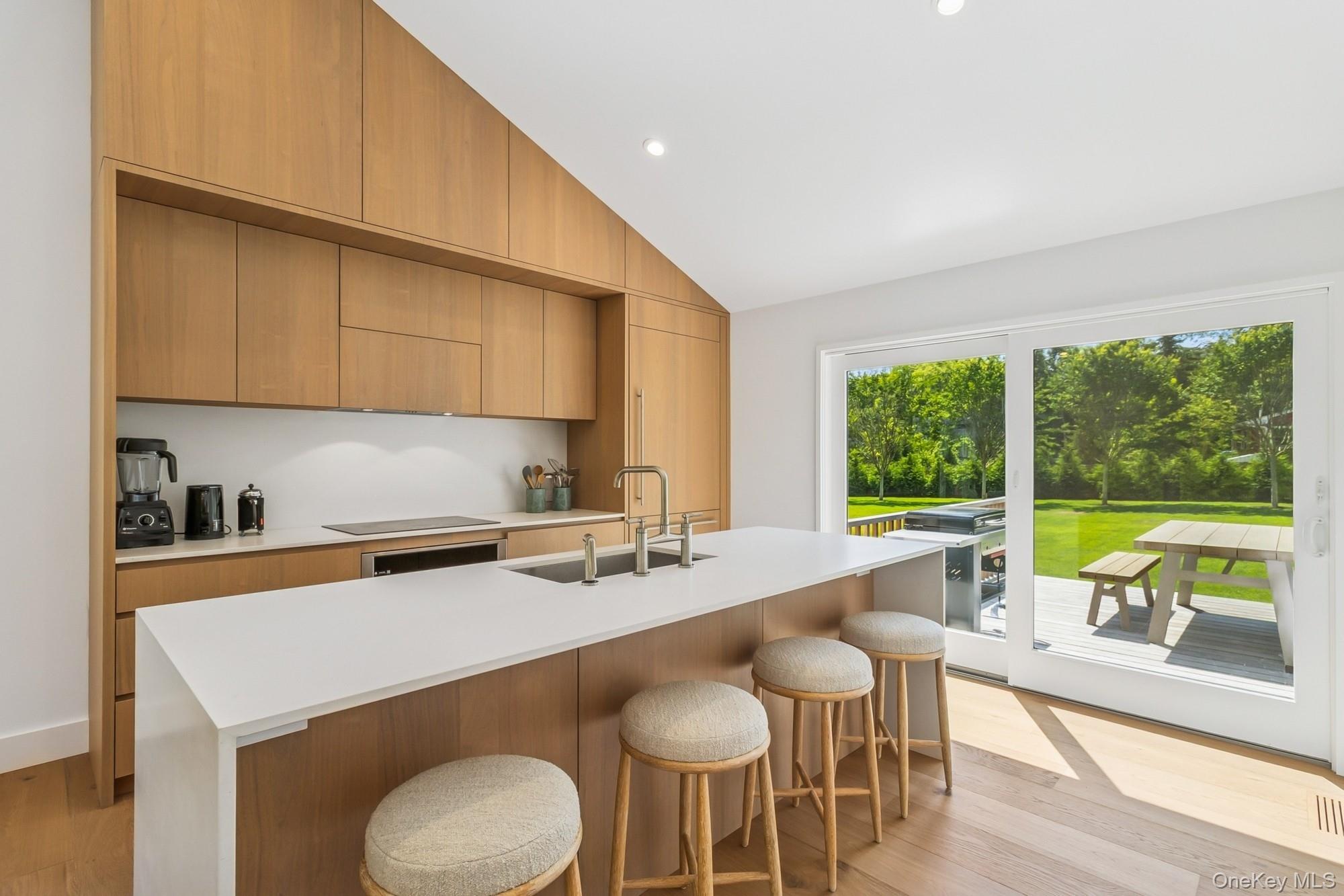 96 Town Lane, East Hampton, NY 11937