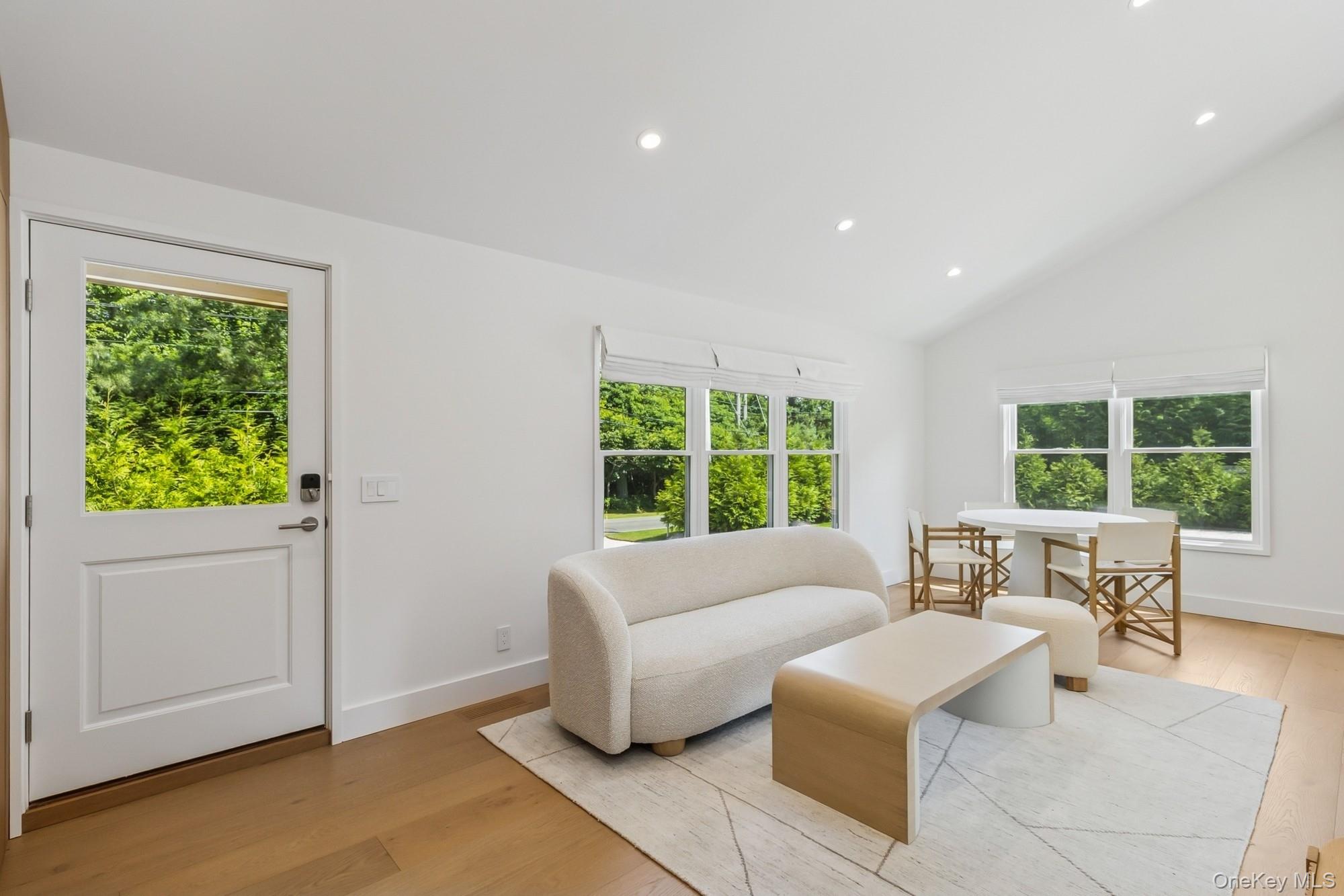 96 Town Lane, East Hampton, NY 11937