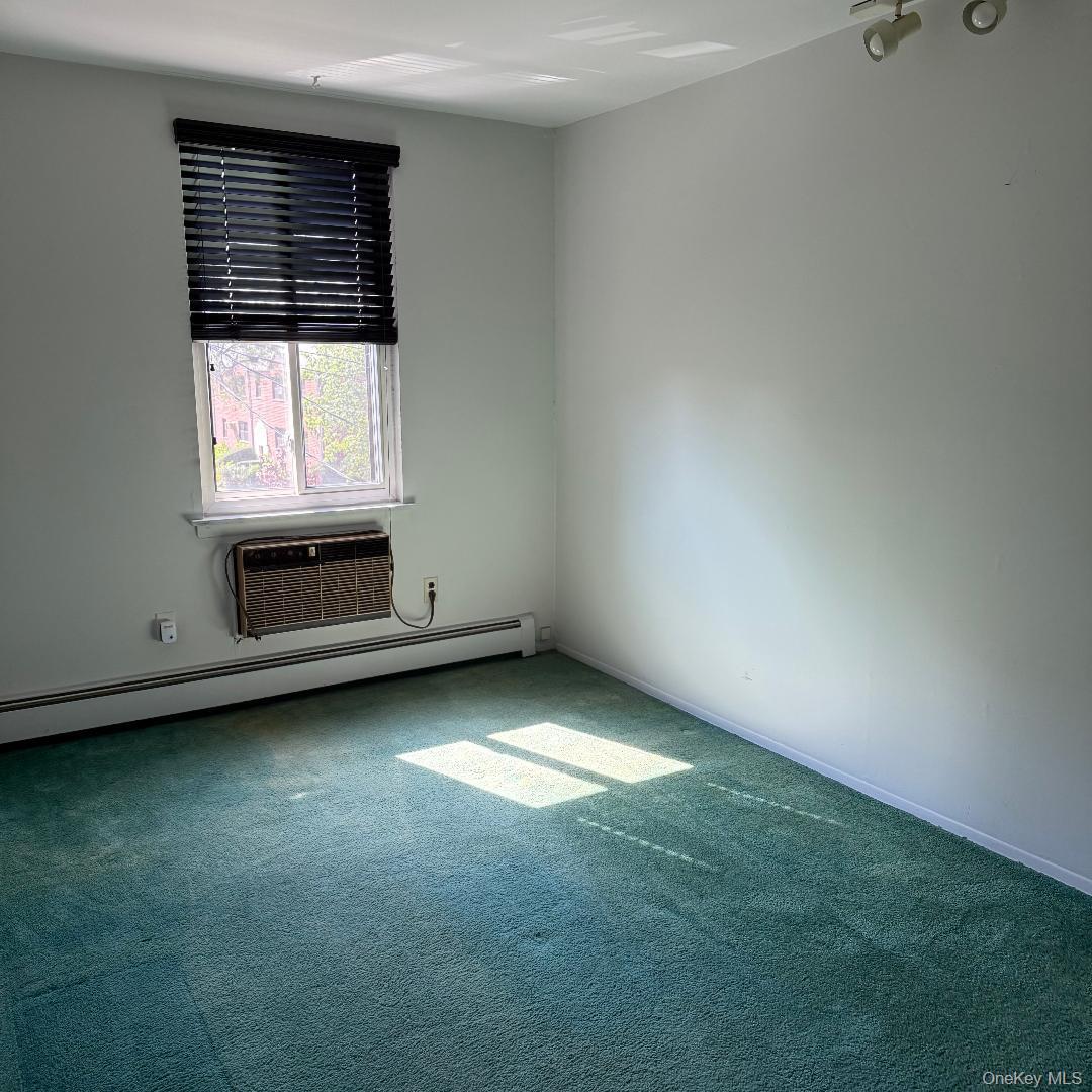 8211 155th Avenue # 9D, Howard Beach, NY 11414