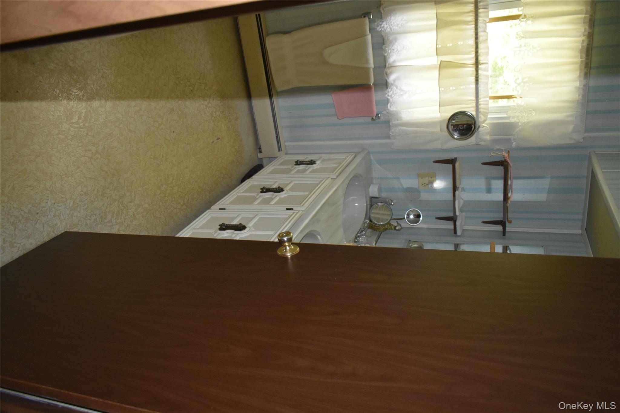 205 Middle Road, Austerlitz, NY 12017