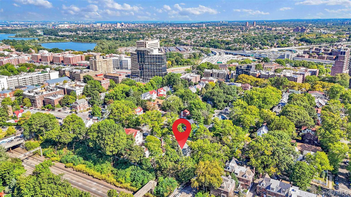 81-26 Austin Street, Kew Gardens, NY