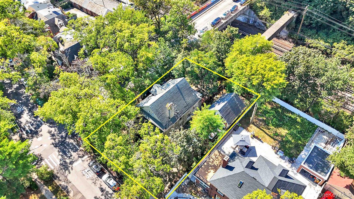 81-26 Austin Street, Kew Gardens, NY