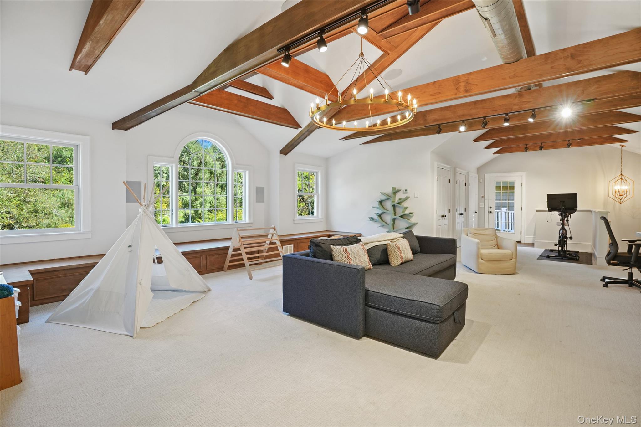 62 Pines Bridge Road, Bedford Corners, NY 10549