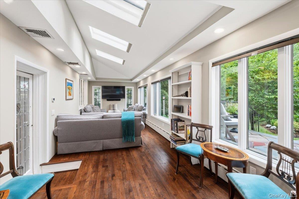 150 Lovell Road, New Rochelle, NY 10804