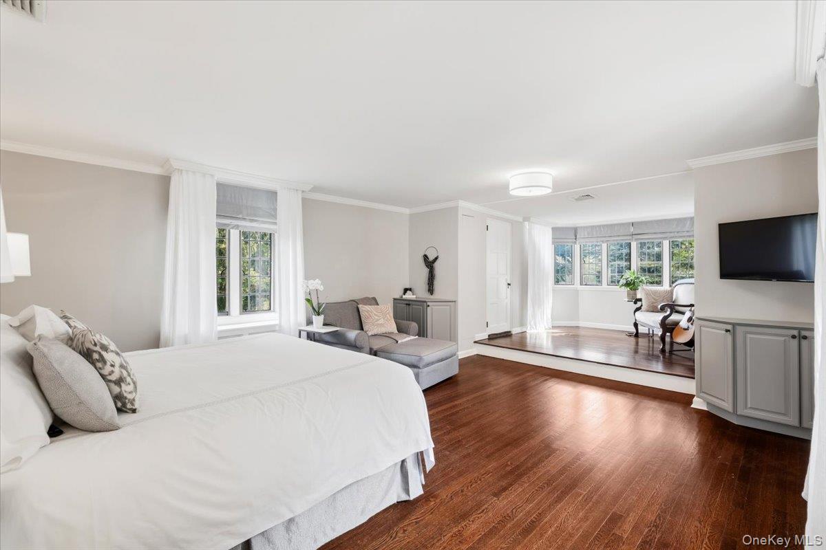 150 Lovell Road, New Rochelle, NY 10804