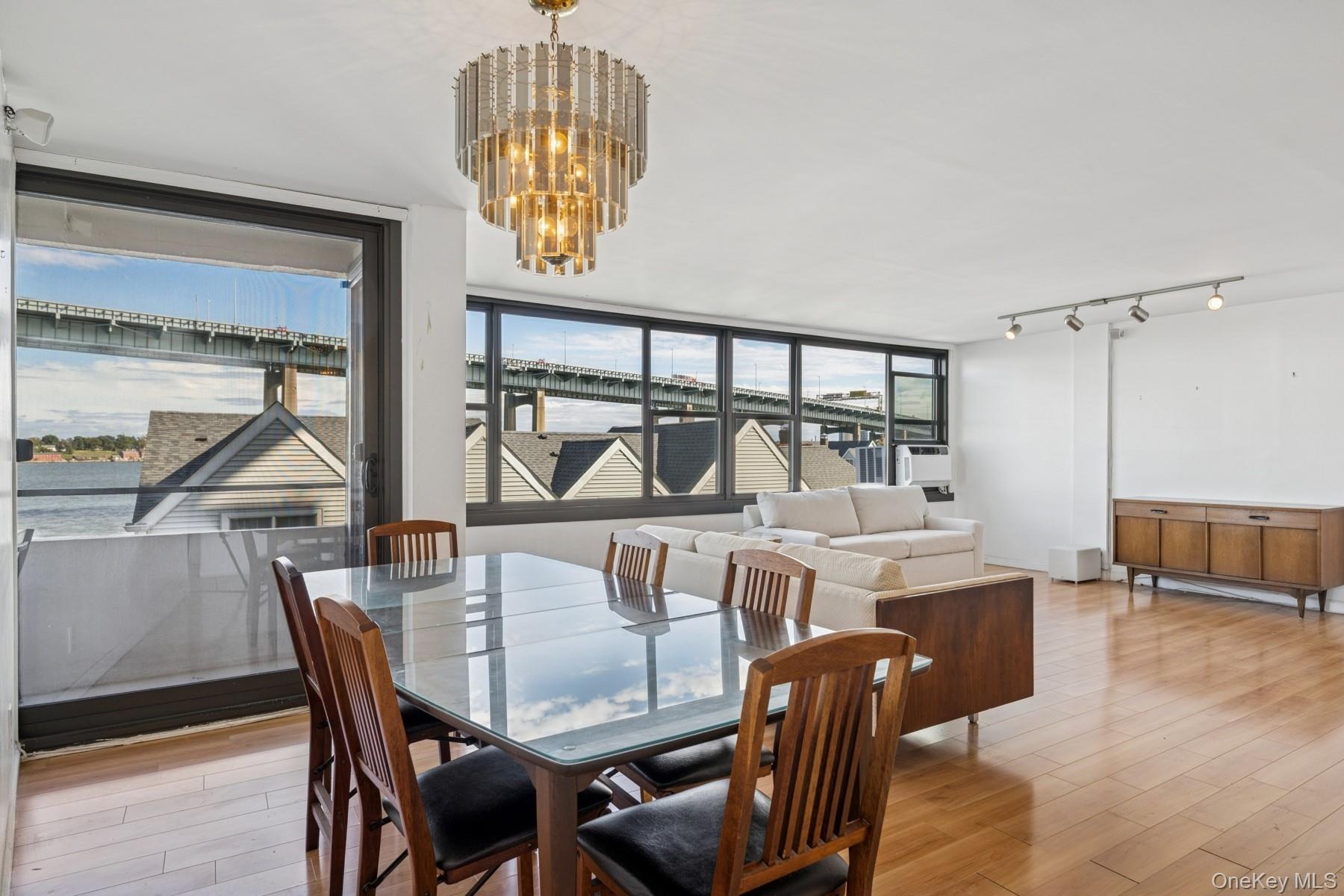 166-41 Powells Cove Boulevard # 4C, Beechhurst, NY 11357