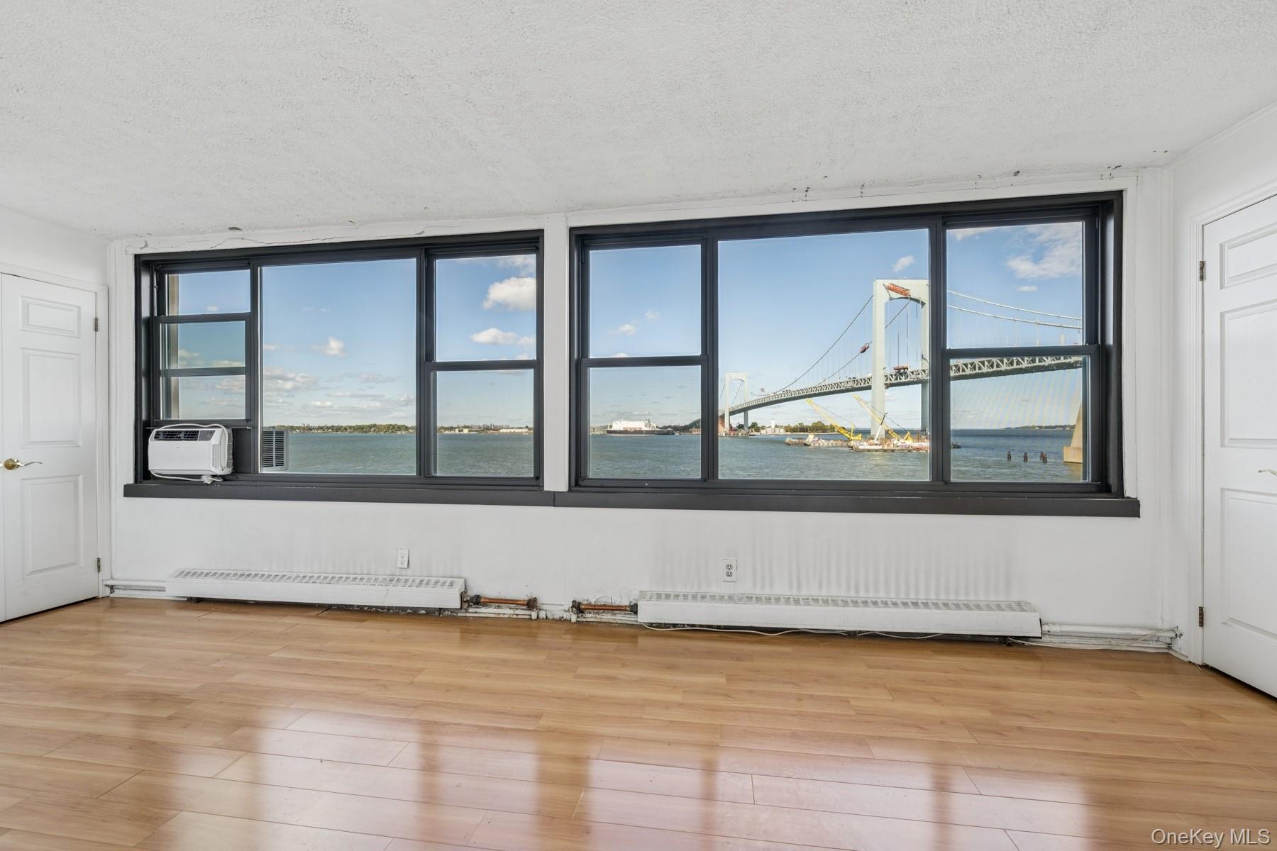 166-41 Powells Cove Boulevard # 4C, Beechhurst, NY 11357