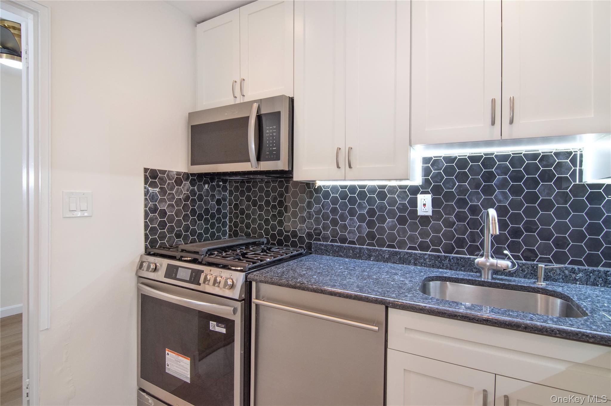 21 Fairview Avenue # 217, Tuckahoe, NY 10707