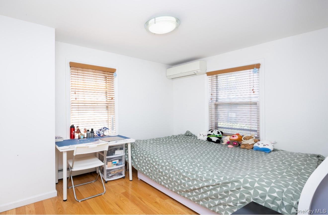 5224 66th Street, Maspeth, NY 11378