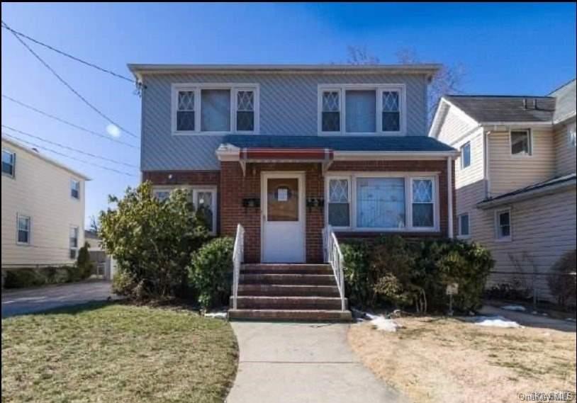 46 E Mineola Avenue, Valley Stream, NY 11580