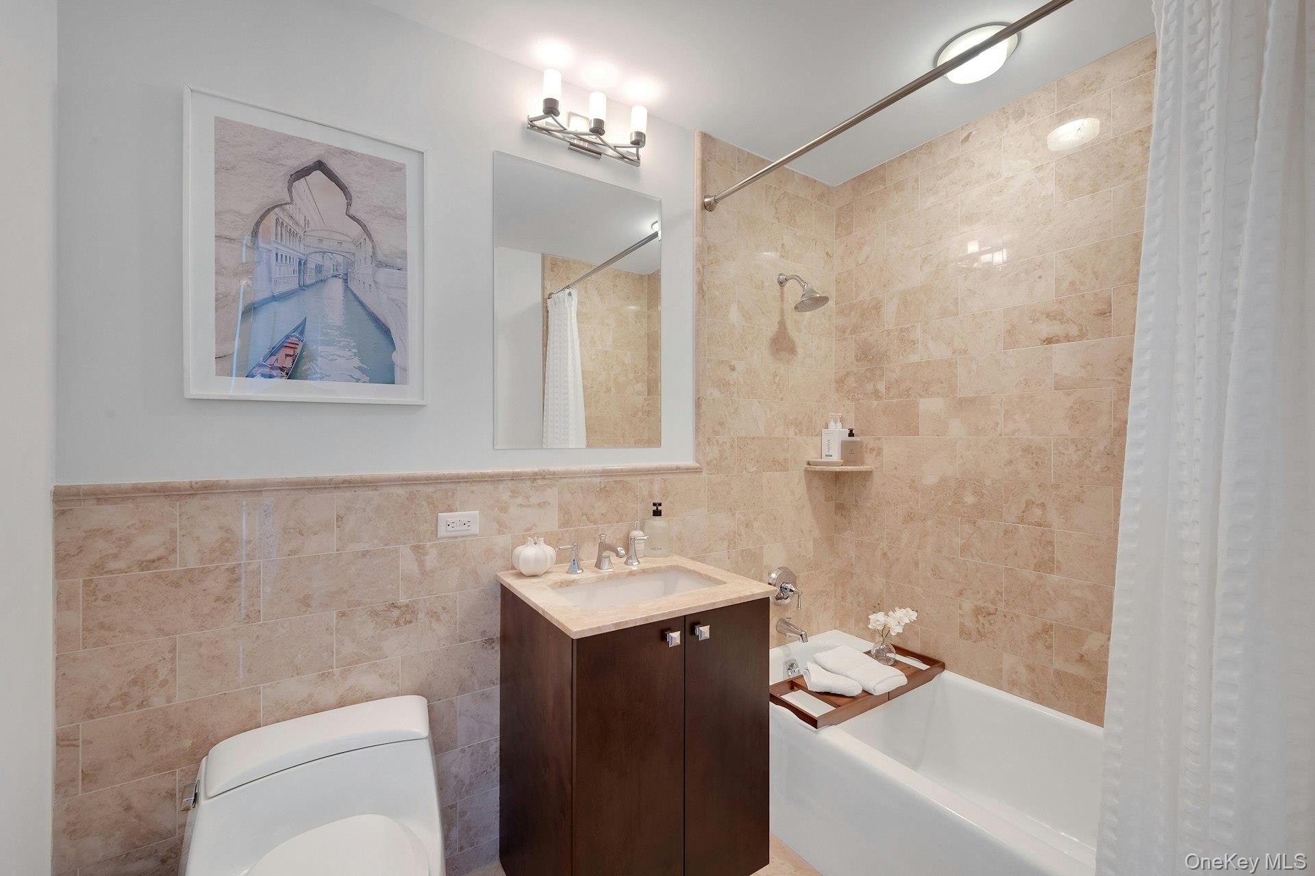 5 Renaissance Square # 12A, White Plains, NY 10601