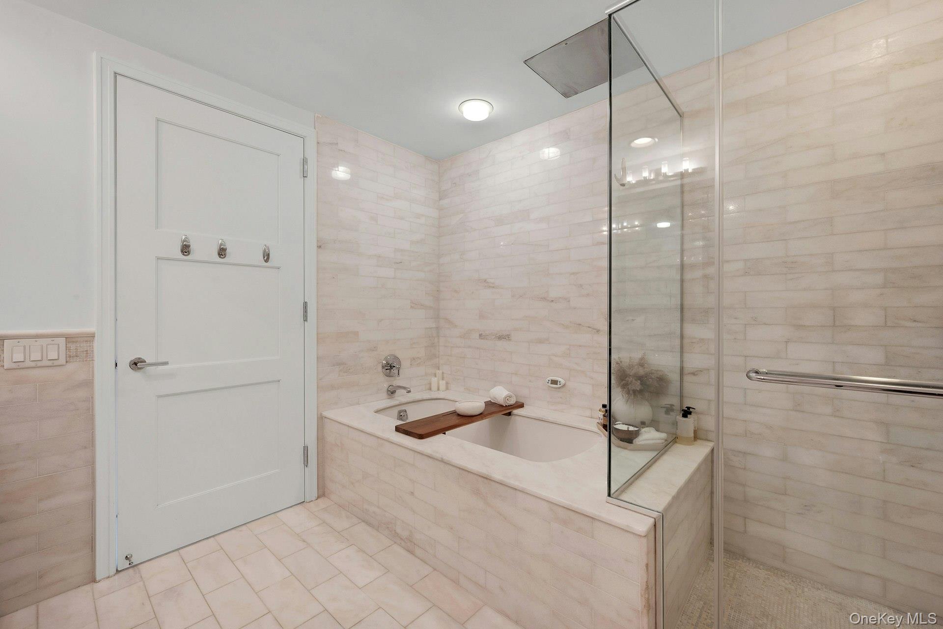 5 Renaissance Square # 12A, White Plains, NY 10601