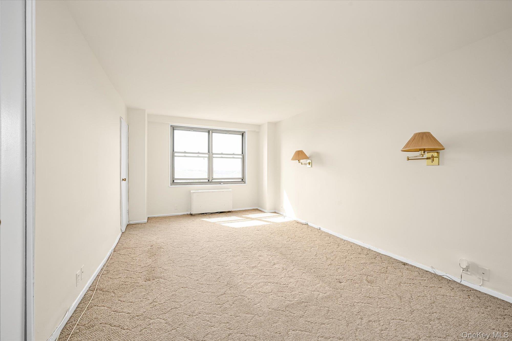 70-25 yellowstone Boulevard # 14m, Forest Hills, NY 11375