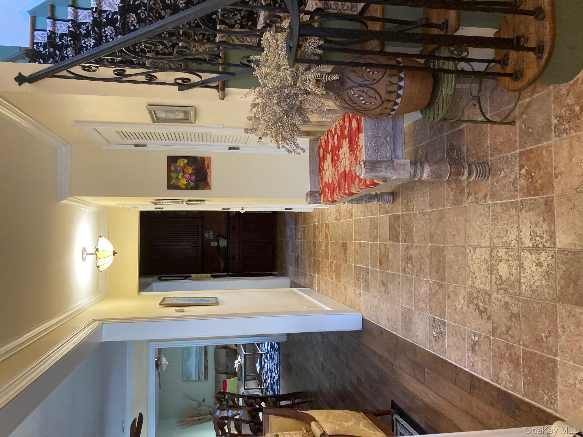 87 Armour Street, Long Beach, NY 11561