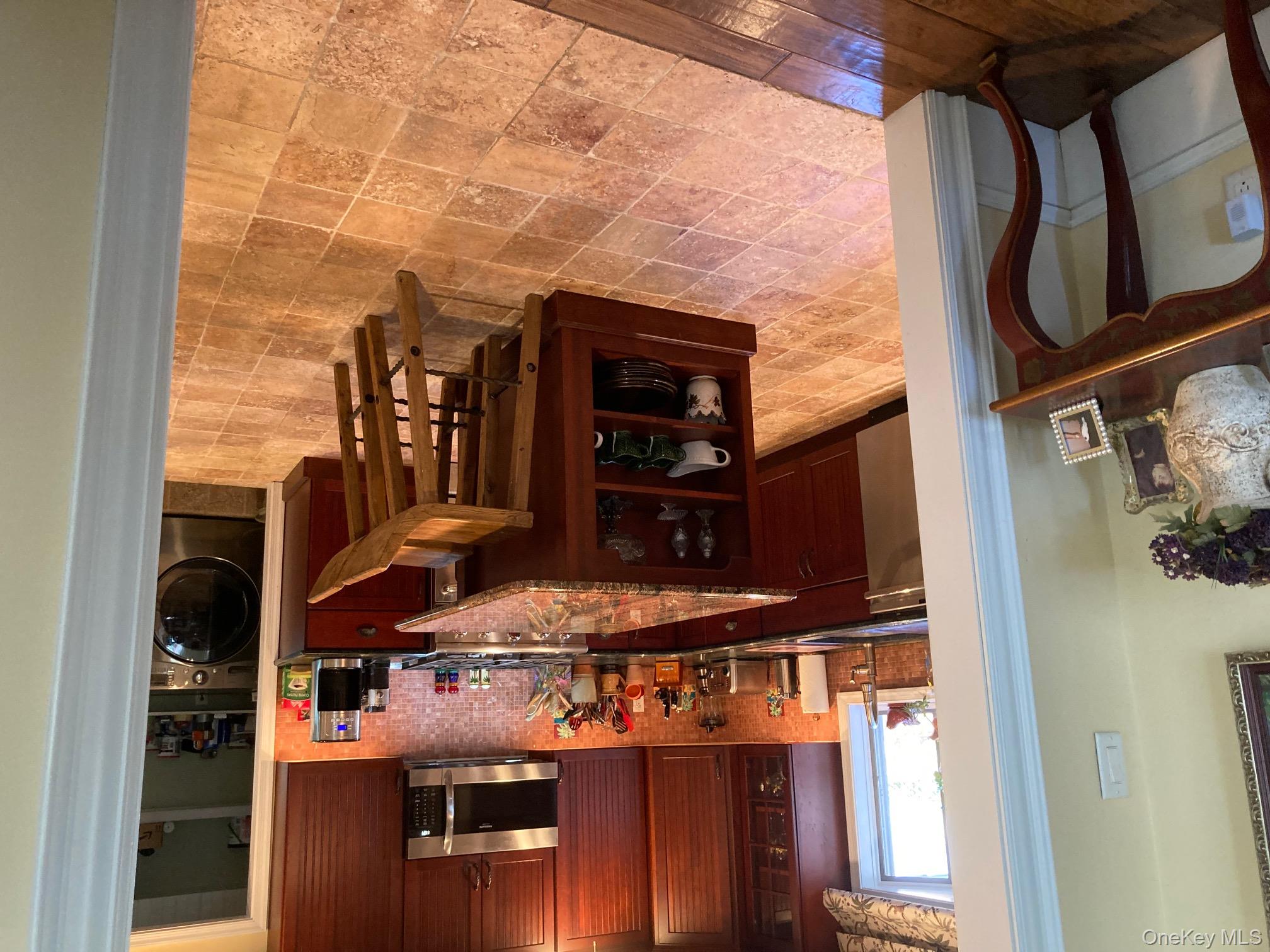 87 Armour Street, Long Beach, NY 11561