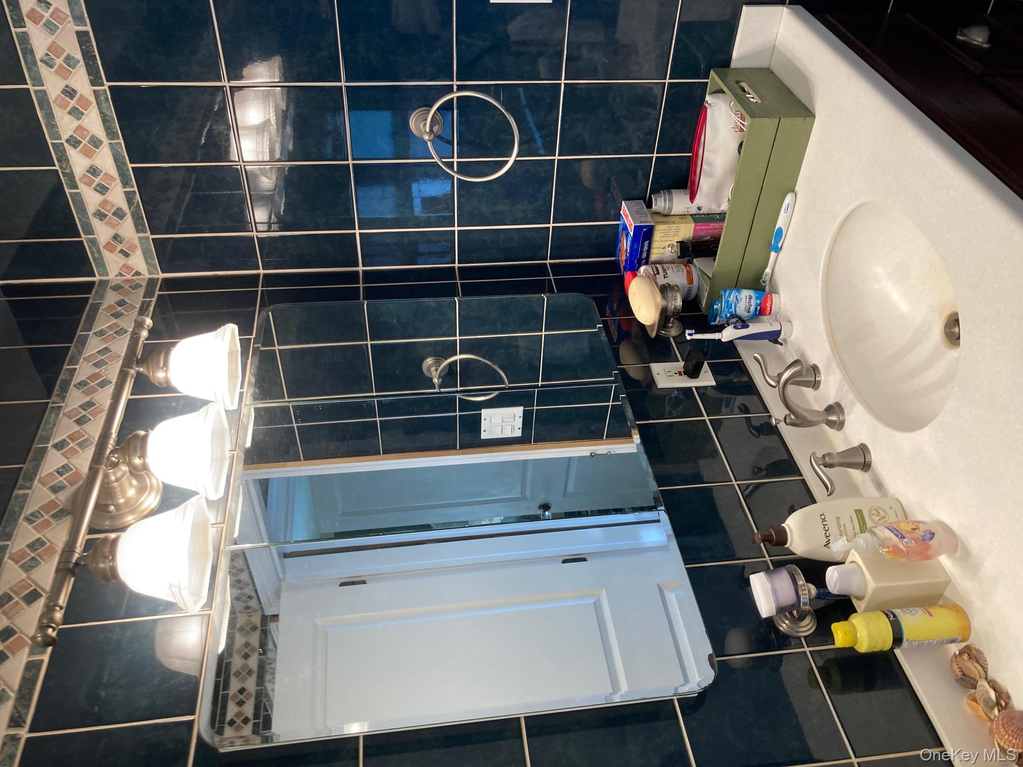 87 Armour Street, Long Beach, NY 11561