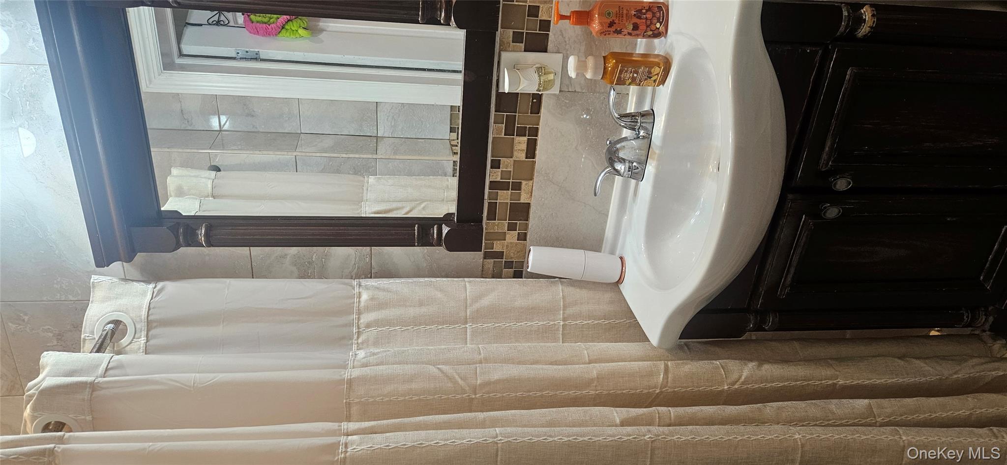 10219 213th Street, Queens Village, NY 11429