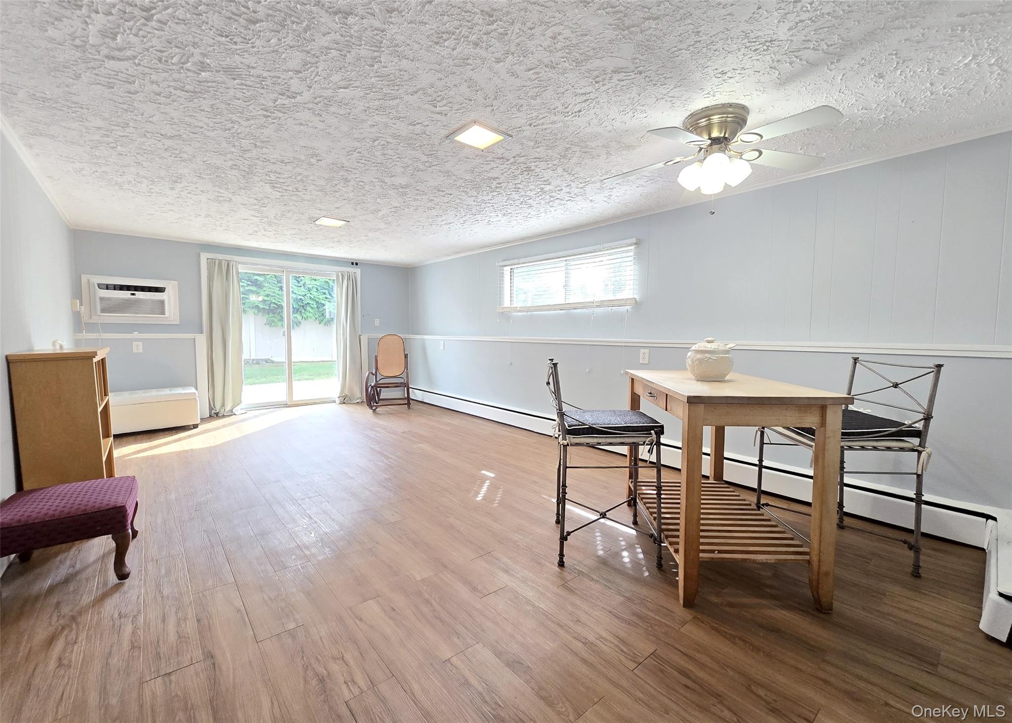 30 E Bedell Street, Freeport, NY 11520