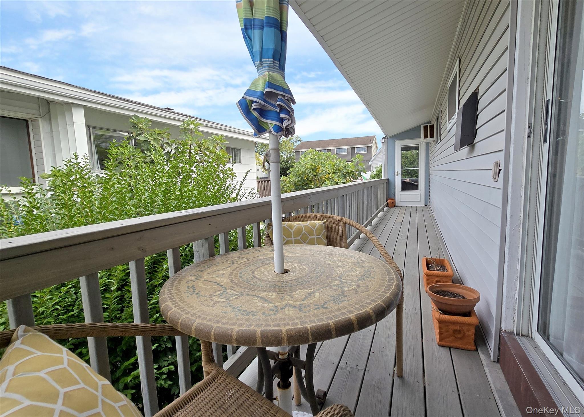 30 E Bedell Street, Freeport, NY 11520