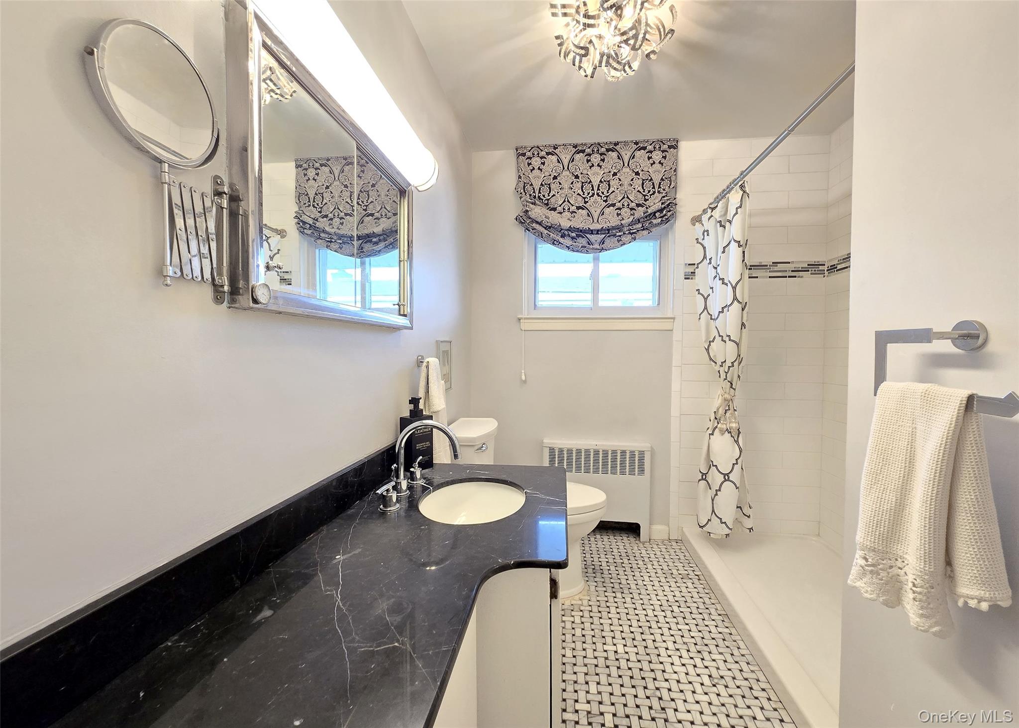 30 E Bedell Street, Freeport, NY 11520