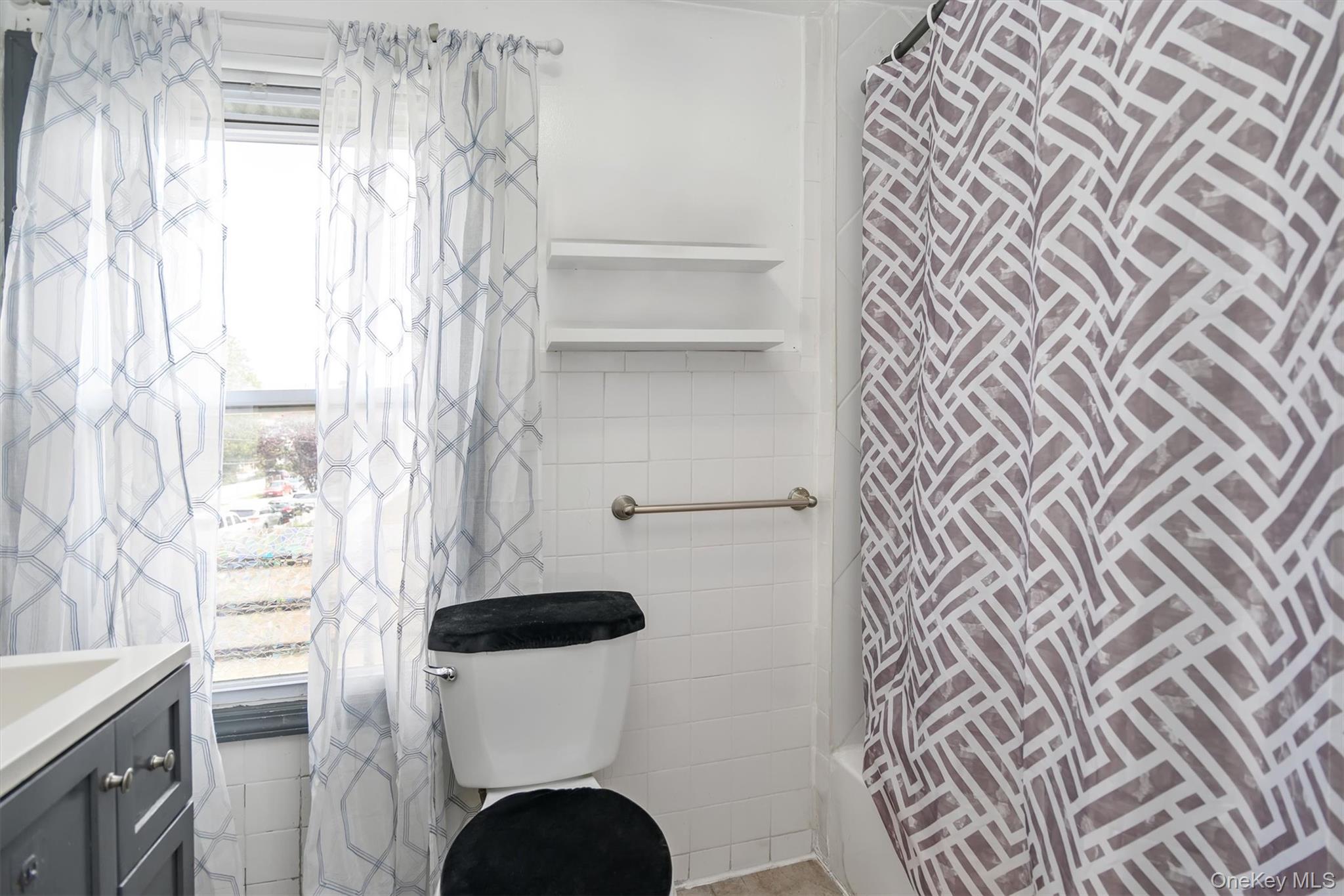 196 S Franklin Street, Hempstead, NY 11550