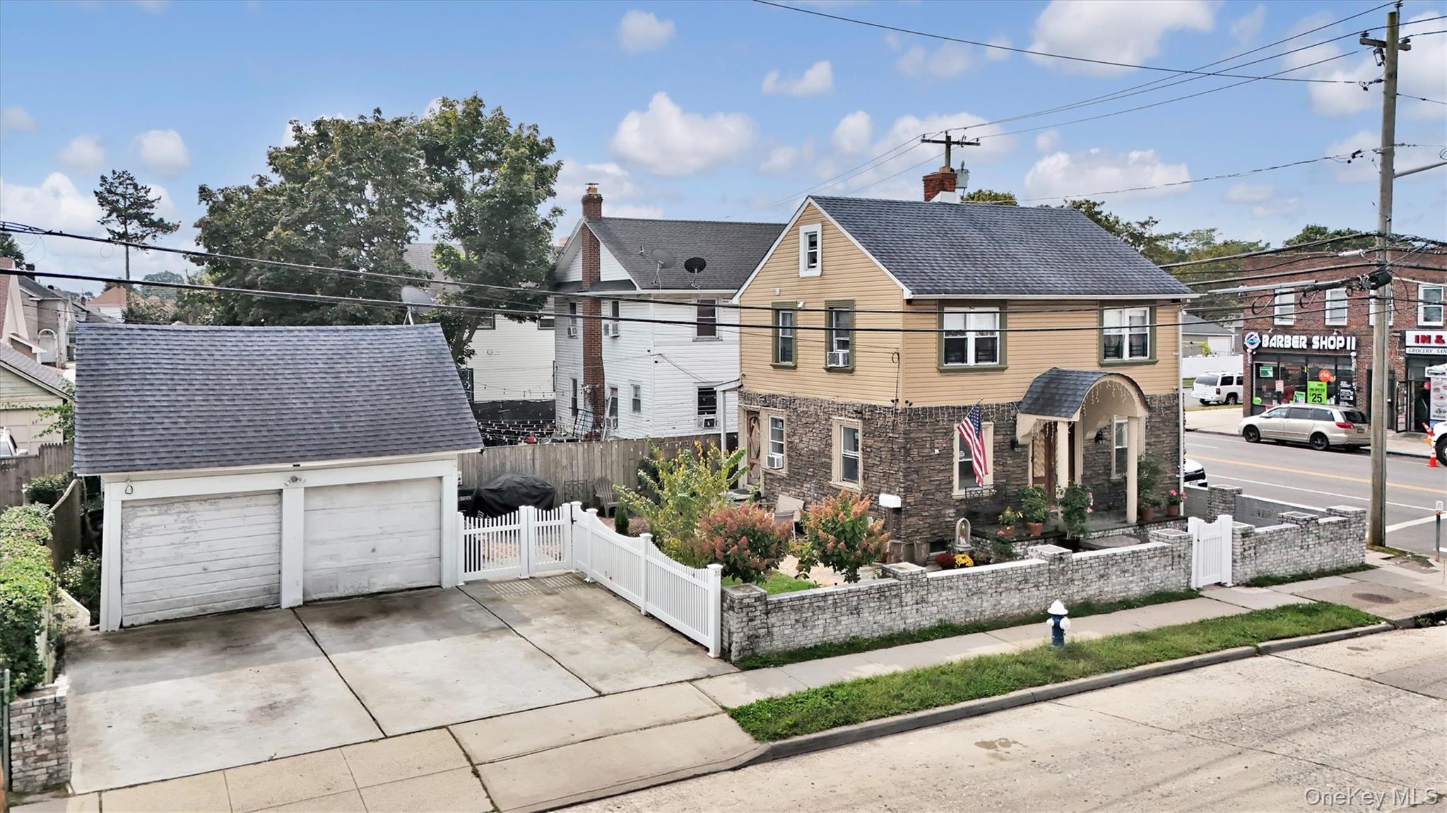 196 S Franklin Street, Hempstead, NY 11550