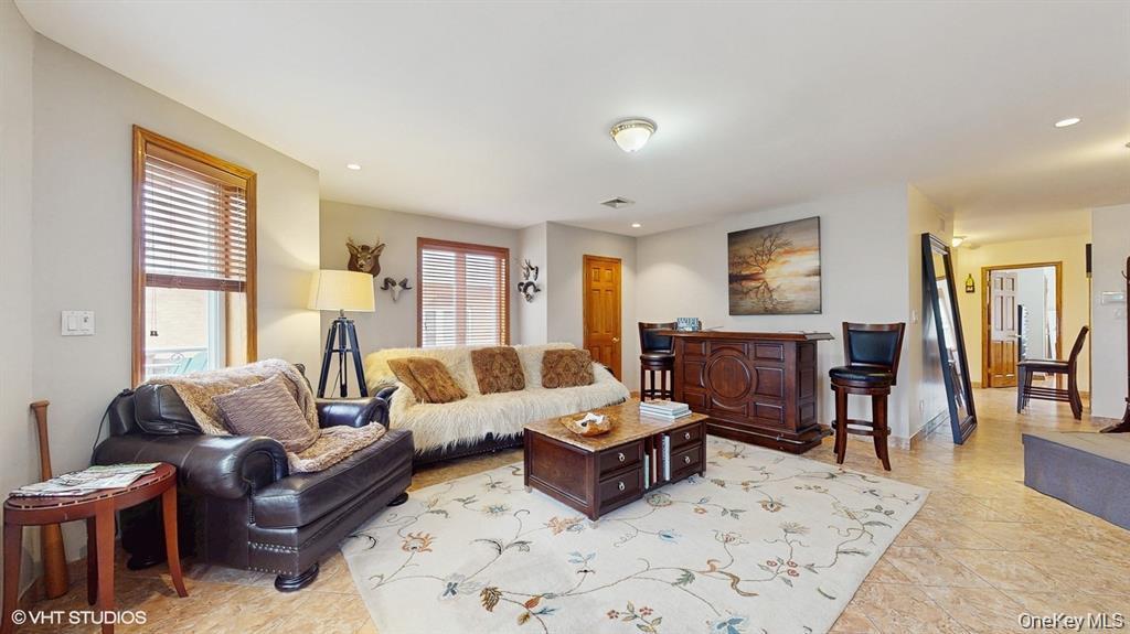 64-13 72 St, Middle Village, NY 11379