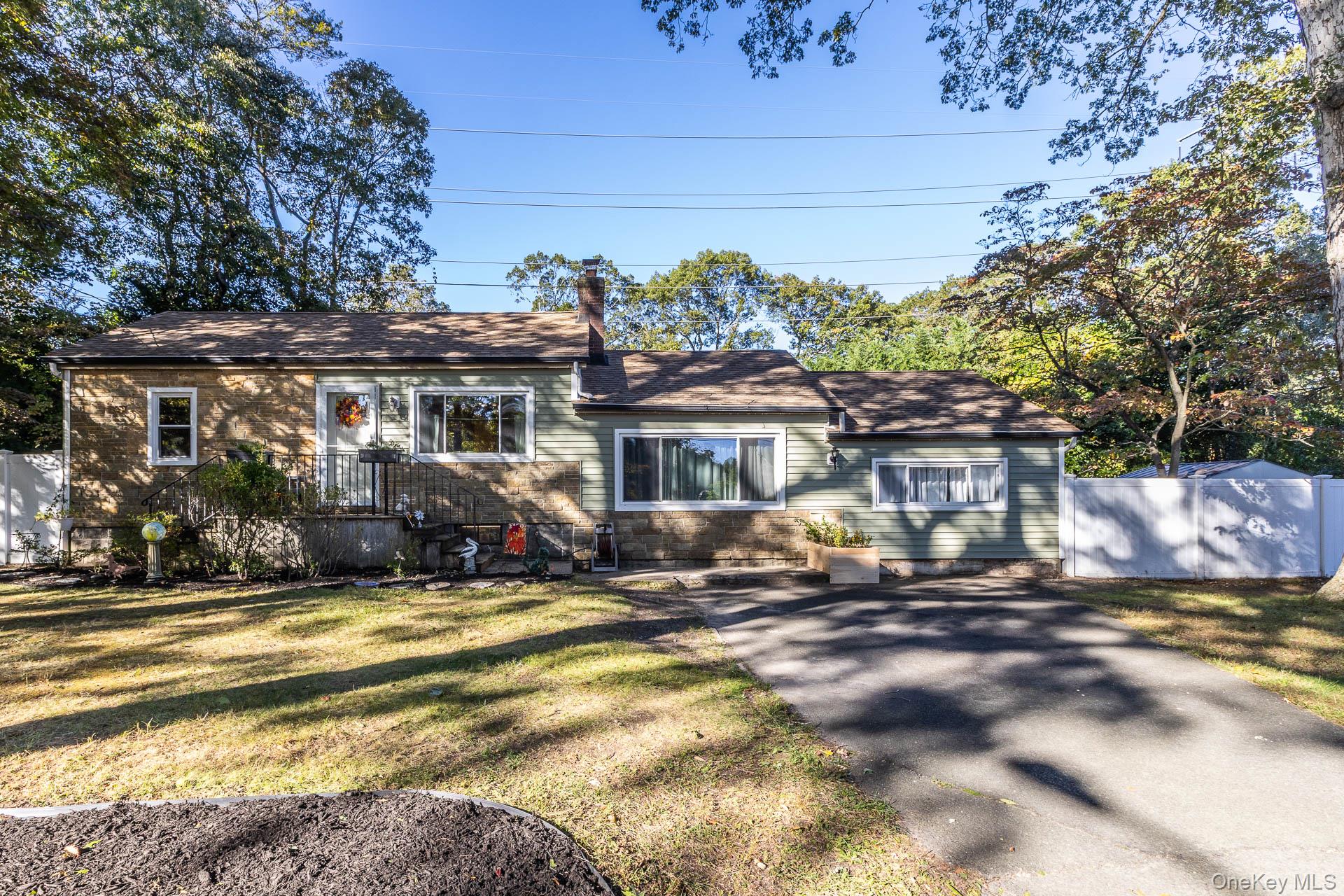 265 Prince Road, Rocky Point, NY 11778