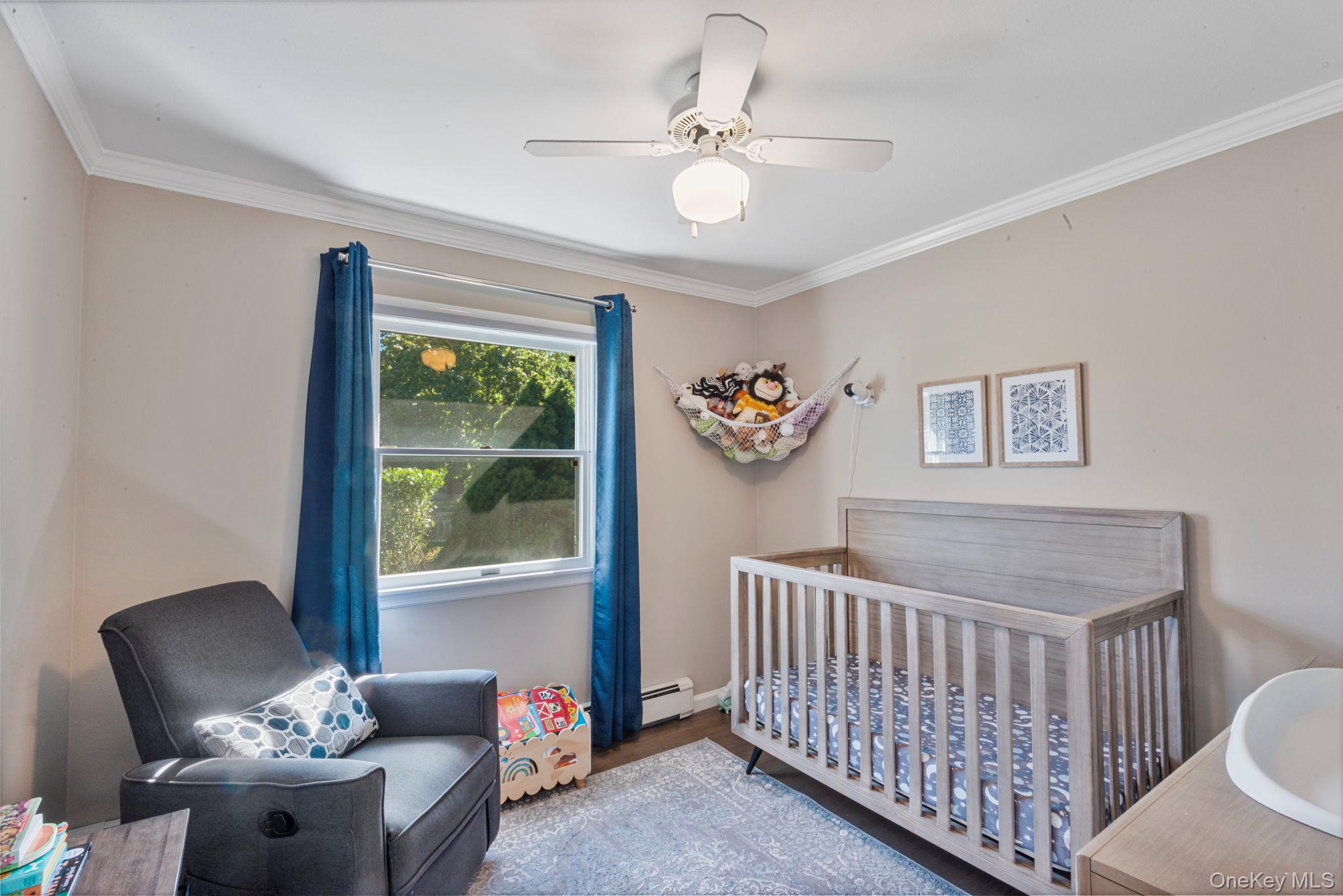 21 Dehan Street, Smithtown, NY 11787