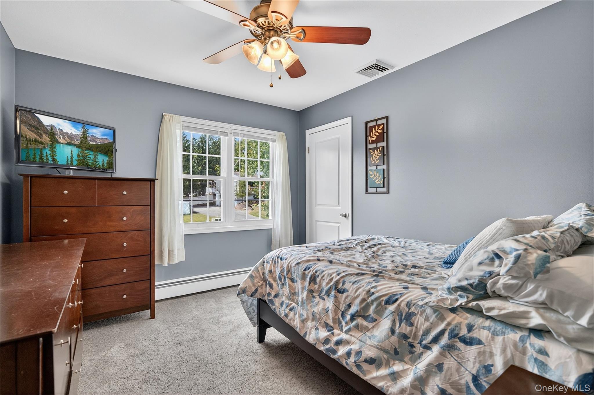 34 Capital Drive, Washingtonville, NY 10992