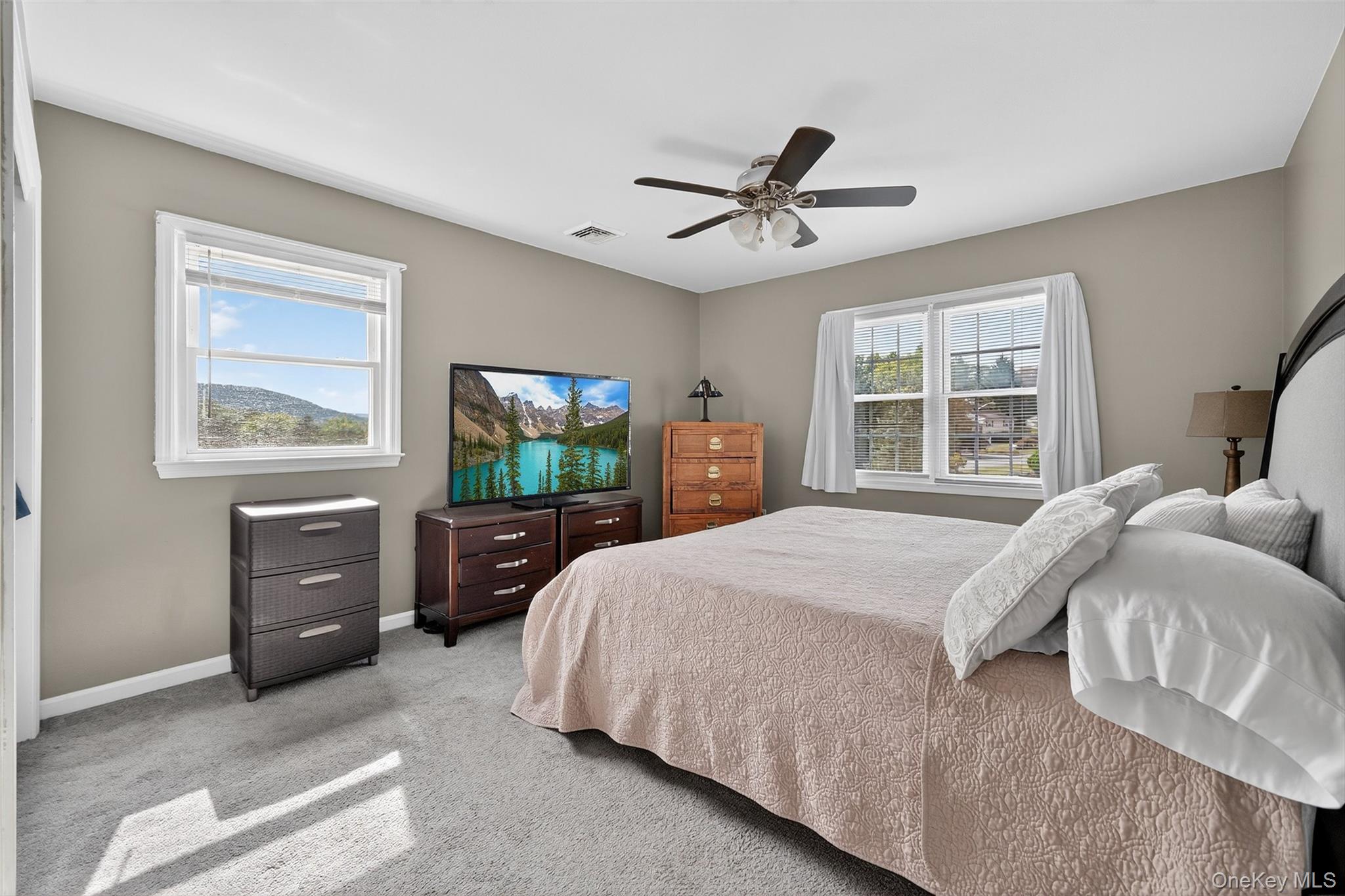 34 Capital Drive, Washingtonville, NY 10992